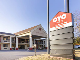 Days Inn by Wyndham Adairsville