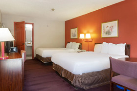 Days Inn by Wyndham Adairsville