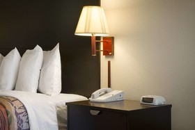 Days Inn by Wyndham Alma
