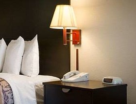 Days Inn by Wyndham Alma