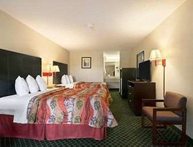 Days Inn by Wyndham Alma
