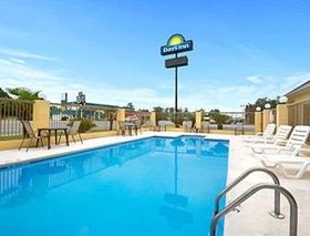 Days Inn by Wyndham Alma