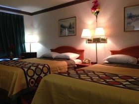 Super 8 by Wyndham Ashburn