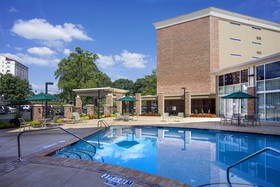 Holiday Inn Athens - University Area