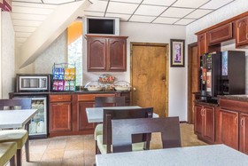 Howard Johnson by Wyndham Athens