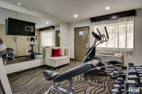 Quality Inn & Suites Athens University Area