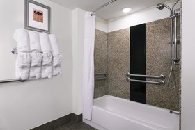 Wingate By Wyndham Athens Near Downtown