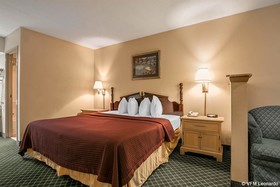 Econo Lodge Downtown