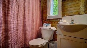 Paradise Cabins, Resort & Spa