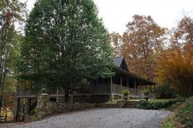 Paradise Cabins, Resort & Spa