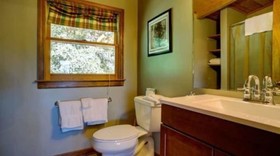 Paradise Cabins, Resort & Spa