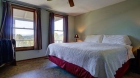 Paradise Cabins, Resort & Spa