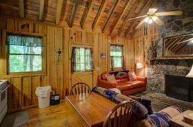 Paradise Cabins, Resort & Spa