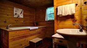 Paradise Cabins, Resort & Spa