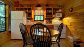 Paradise Cabins, Resort & Spa