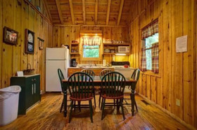 Paradise Cabins, Resort & Spa