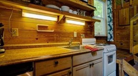 Paradise Cabins, Resort & Spa