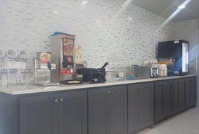 Travelodge by Wyndham Calhoun South I-75