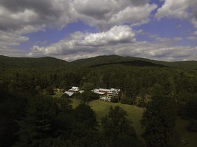 Glen-Ella Springs Inn & Restaurant