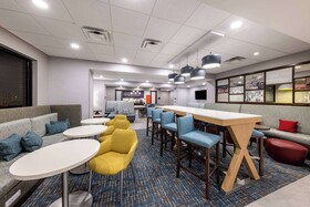 Hampton Inn Columbus Downtown