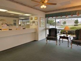 Howard Johnson by Wyndham Commerce GA