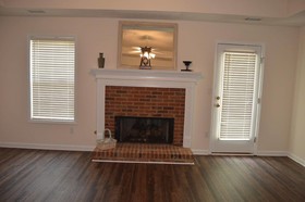 Opis Realty Forest Brook