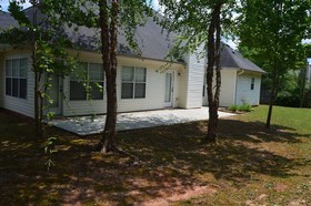 Opis Realty Forest Brook