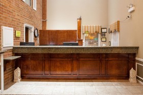 Super 8 by Wyndham Covington