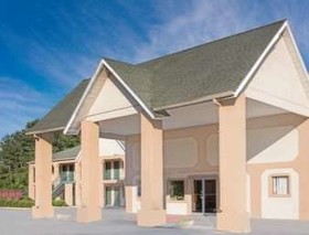 Americas Best Value Inn Darien