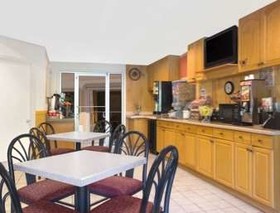 Americas Best Value Inn Darien