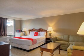 OYO Hotel Douglas GA US-441