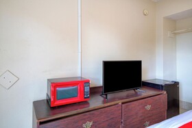 OYO Hotel Douglas GA US-441