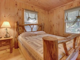 Cherokee Point Cabin