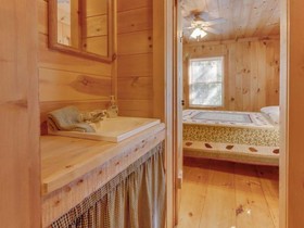 Cherokee Point Cabin