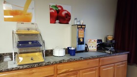 Days Inn by Wyndham Hartsfield Jackson Atlanta Airport West