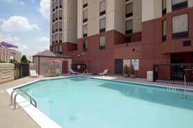 Hampton Inn & Suites Atlanta Airport North I85