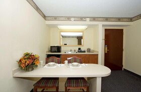 Hampton Inn & Suites Atlanta Airport North I85