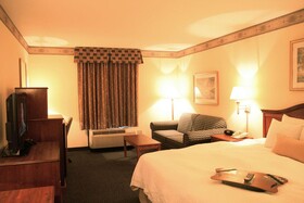 Hampton Inn & Suites Atlanta Airport North I85