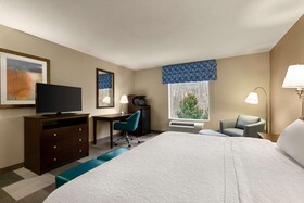 Hampton Inn & Suites Atlanta Airport West/Camp Creek Pkwy