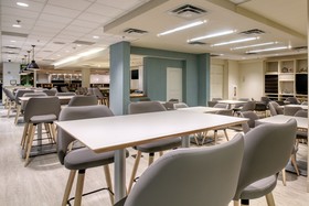 Holiday Inn & Suites Atlanta Airport-North