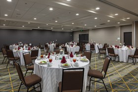 Holiday Inn & Suites Atlanta Airport-North
