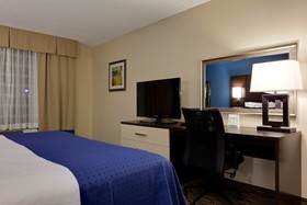 Holiday Inn & Suites Atlanta Airport-North