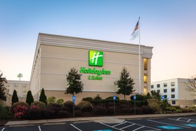Holiday Inn & Suites Atlanta Airport-North
