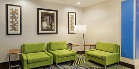 Holiday Inn Express & Suites Griffin