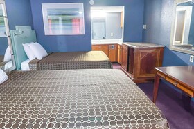 Hahira Inn By OYO near Valdosta