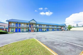 Hahira Inn By OYO near Valdosta