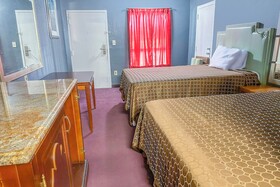 Hahira Inn By OYO near Valdosta