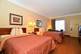 Peach State Inn & Suites