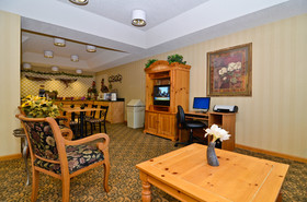 Peach State Inn & Suites