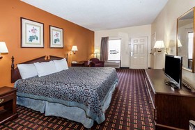 Days Inn by Wyndham Jackson